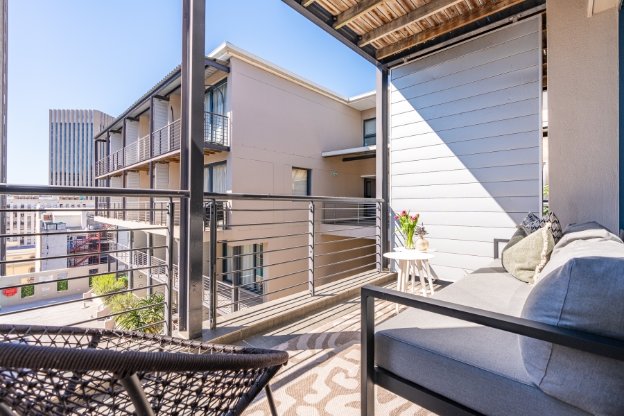 2 Bedroom Property for Sale in Cape Town City Centre Western Cape